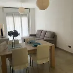 Le 2 Torri Апартаменти